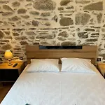 فيلة Galini نيكيتي